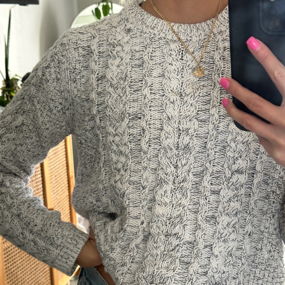Sweater